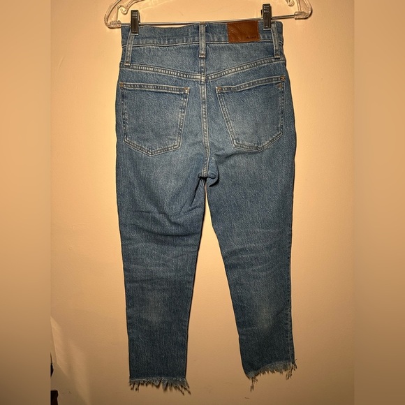Madewell The Perfect Vintage Fringe Hem Jean Size 24P - Picture 15 of 16